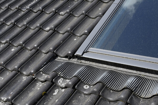 Tec7 Tec7 - WP7-101 - Universeel Dakdicht - Koker 310ml Tec7 Tec7 - WP7-101 - Universeel Dakdicht - Koker 310ml