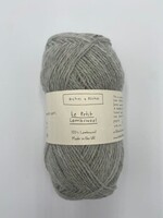 Biches et Bûches Le Petit Lambswool 50 gr Soft Green Grey