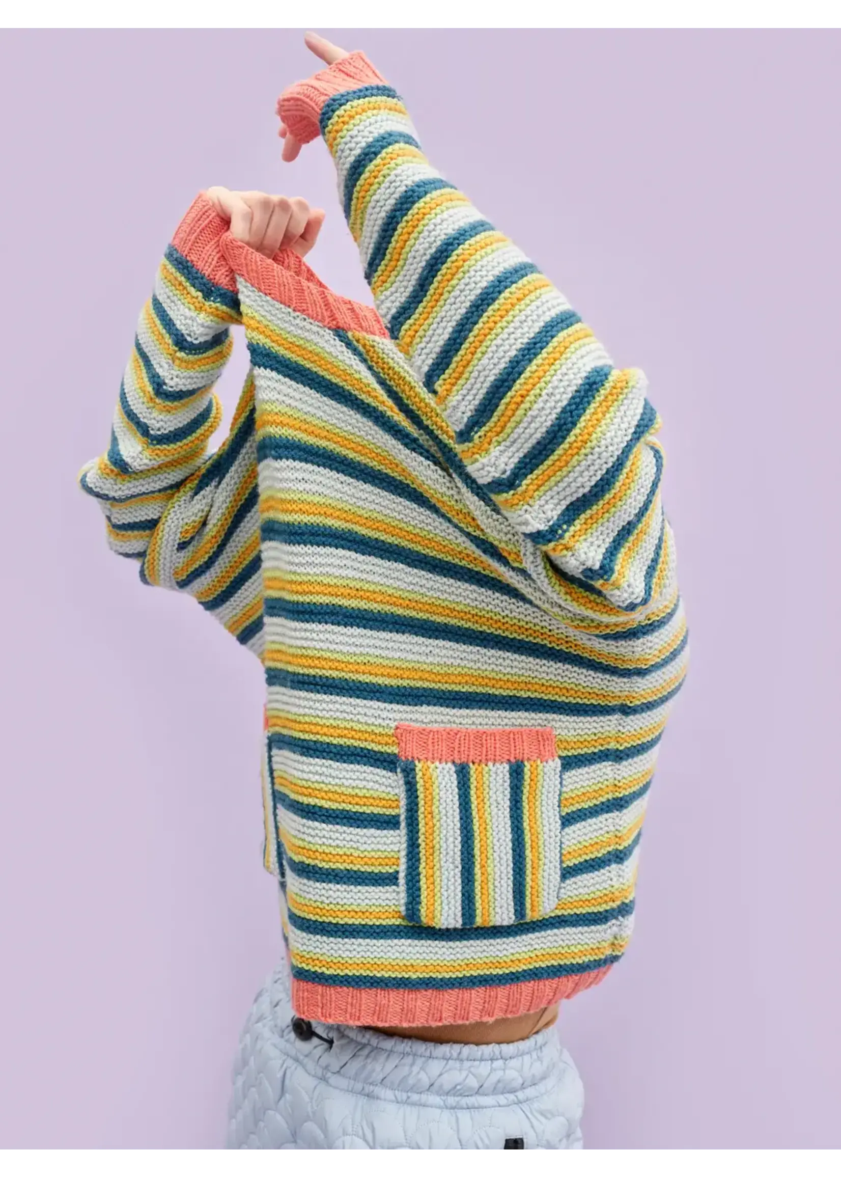 52 Weeks of Easy Knits Laine Publishing