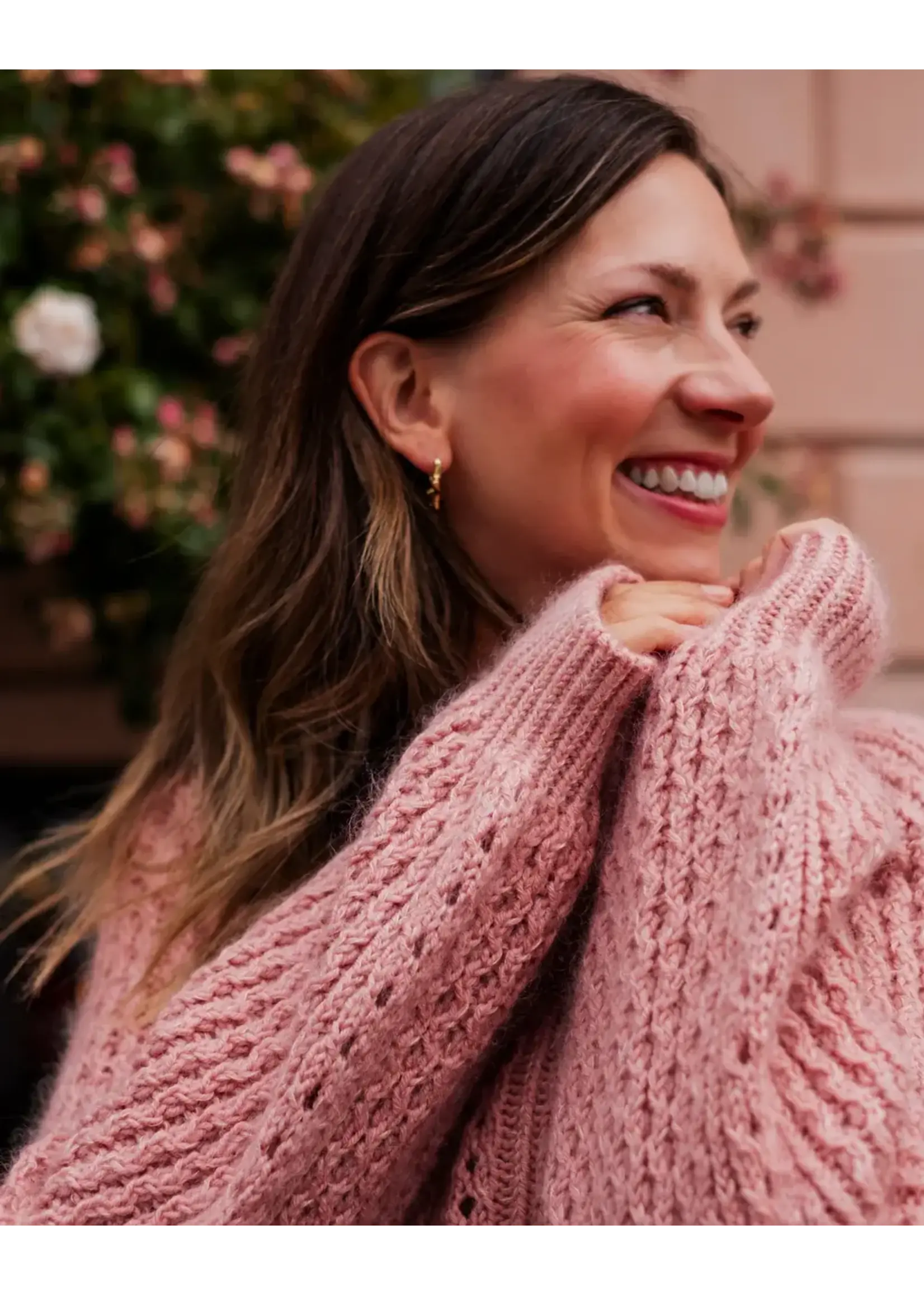Knits To Wear: Effortless Patterns by Kutova Kika LAINE
