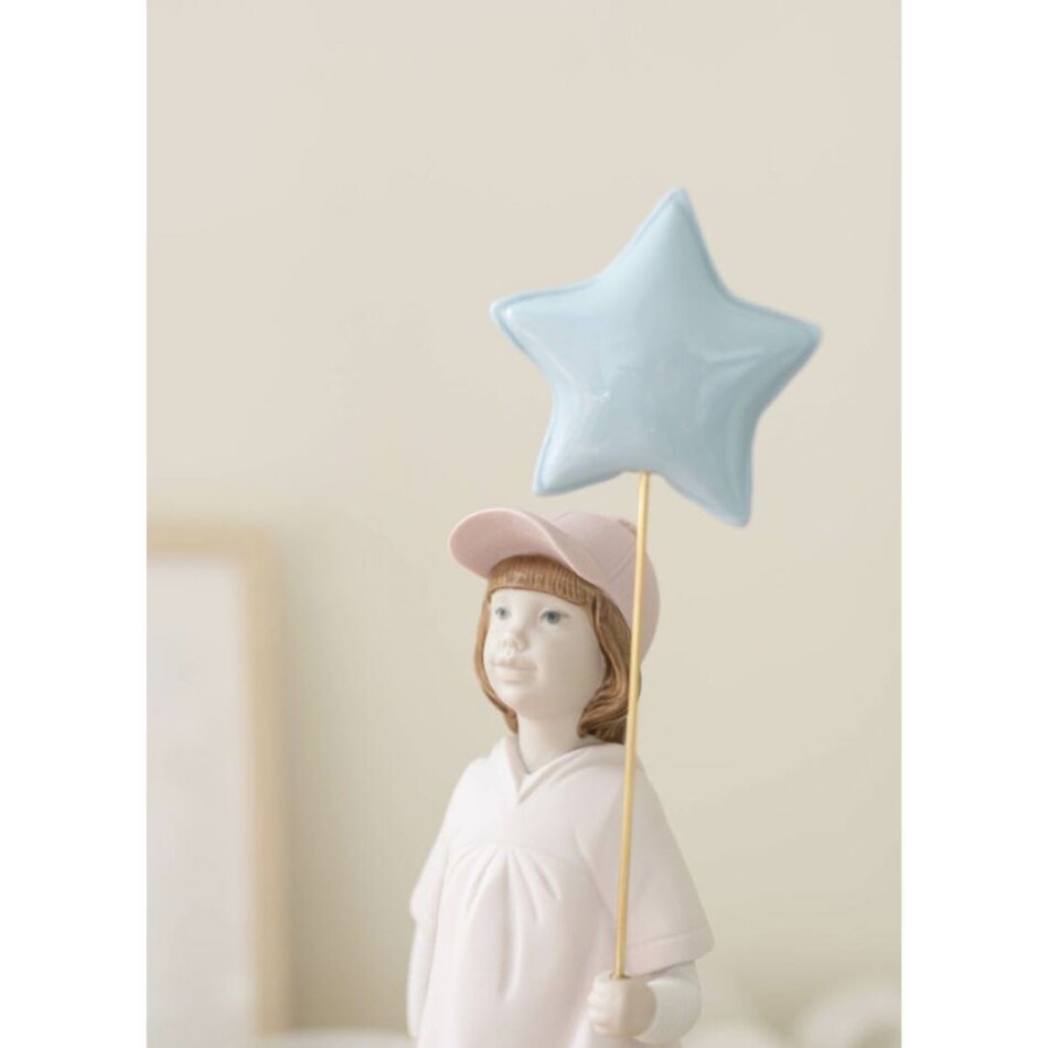 Lladró Follow your Star Girl Figurine