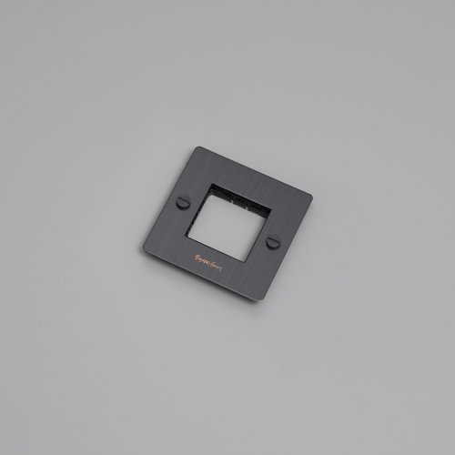 Buster and Punch 1G Wall Plate Buster and Punch 1G Wall Plate