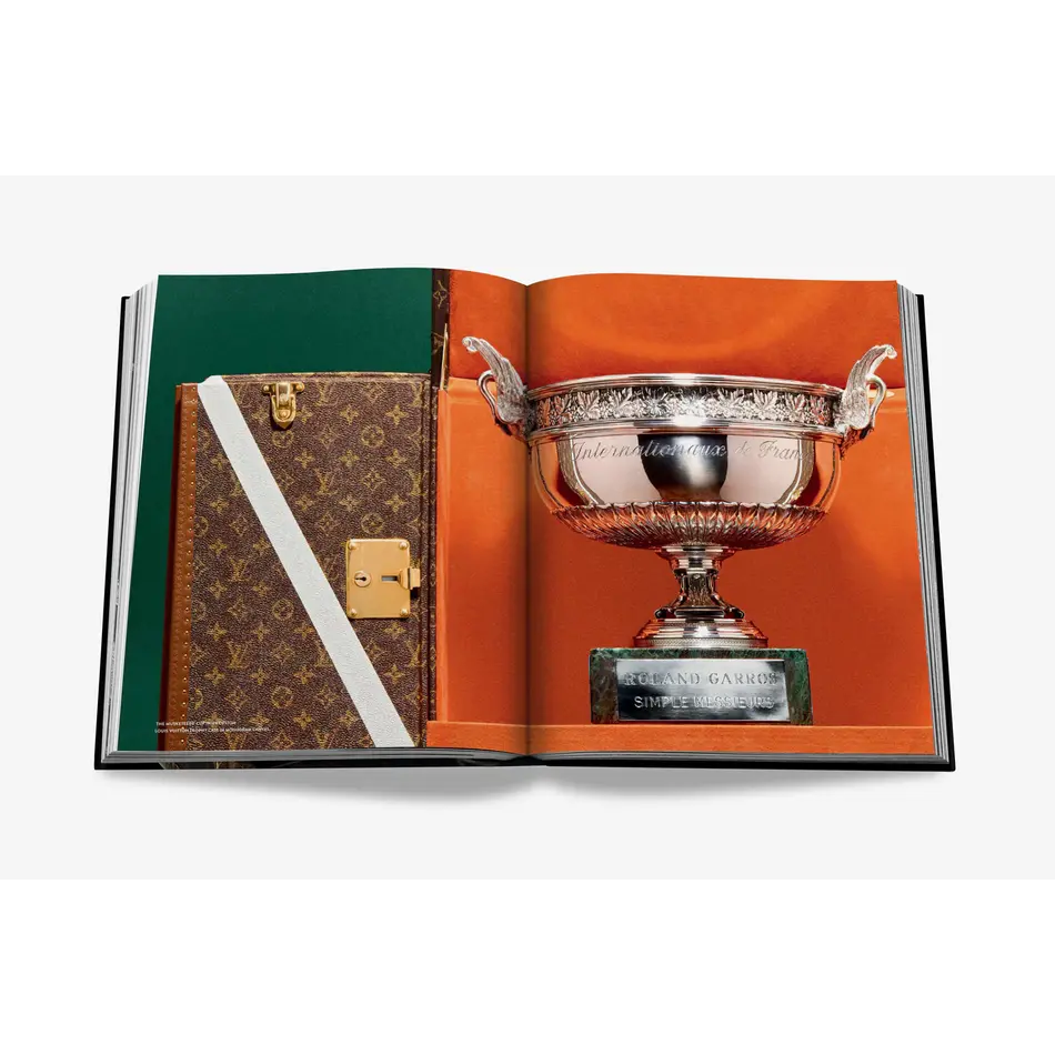 Assouline Louis Vuitton - Trophy Trunks