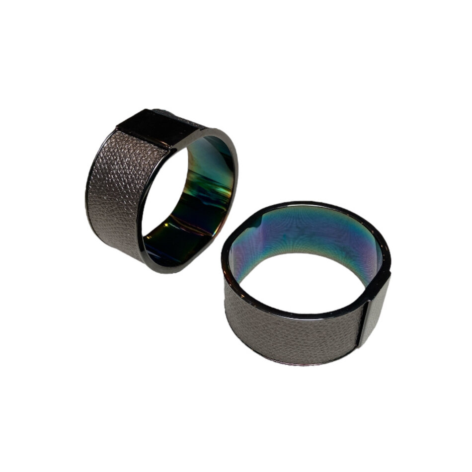 Giobagnara Lux Plus Napkin Ring Palladium + Black PVD Calfskin Wave (TA021PLUS) - Titanium (G58)