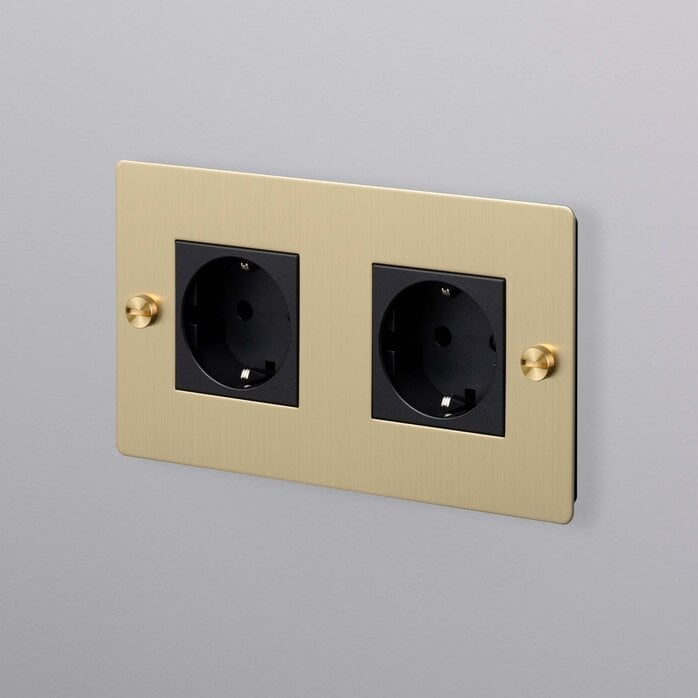 Buster and Punch 2G Socket - Brass