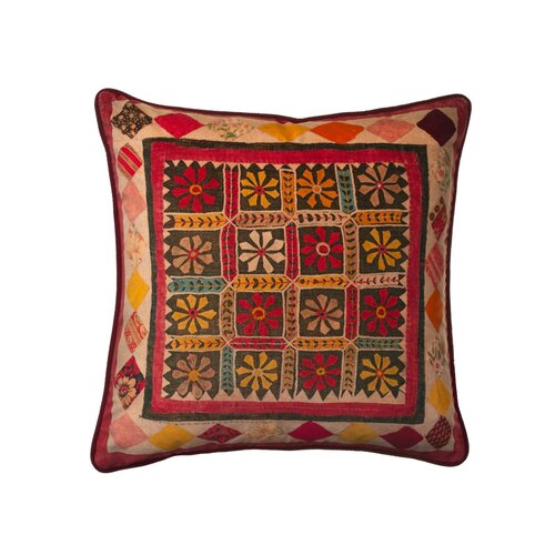 Andrew Martin Courtyard Daisy Andrew Martin Courtyard Daisy