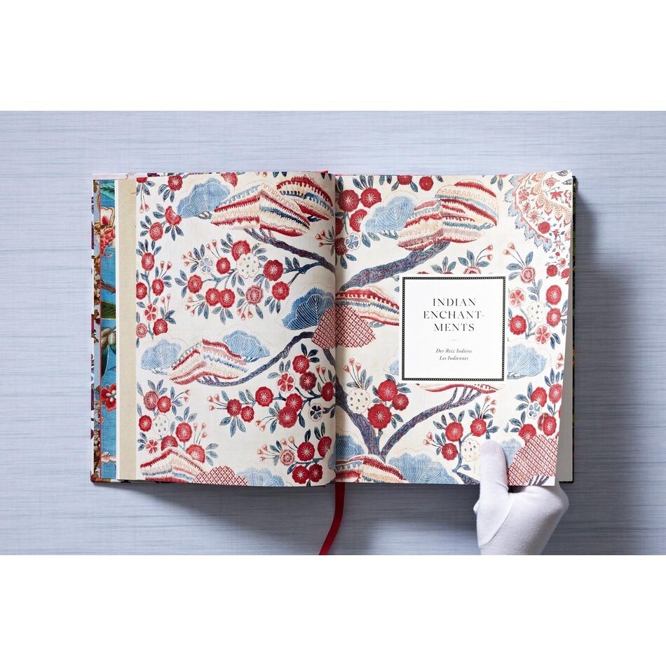 Taschen The Book of Printed Fabrics. From the 16th century until today Taschen The Book of Printed Fabrics. From the 16th century until today