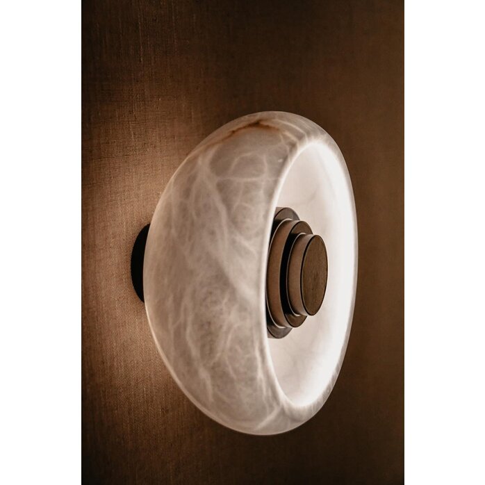 NILA Nila Nova Wandlamp – Design LED Lamp van Albast & Metaal – 6W – 2700K Warm Licht – Dimbaar