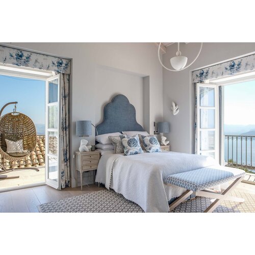 Porta Romana Agnes Table Lamp - Plaster White - 38.5cm Porta Romana Agnes Table Lamp - Plaster White - 38.5cm