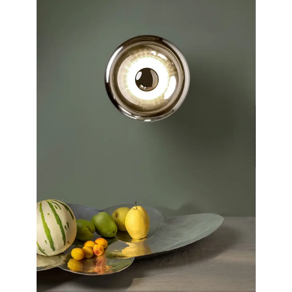Tom Dixon Void Surface Light -Silver wall lamp with integrated dimmable LED (Ø30 cm) Tom Dixon Void Surface Light -Silver wall lamp with integrated dimmable LED (Ø30 cm)