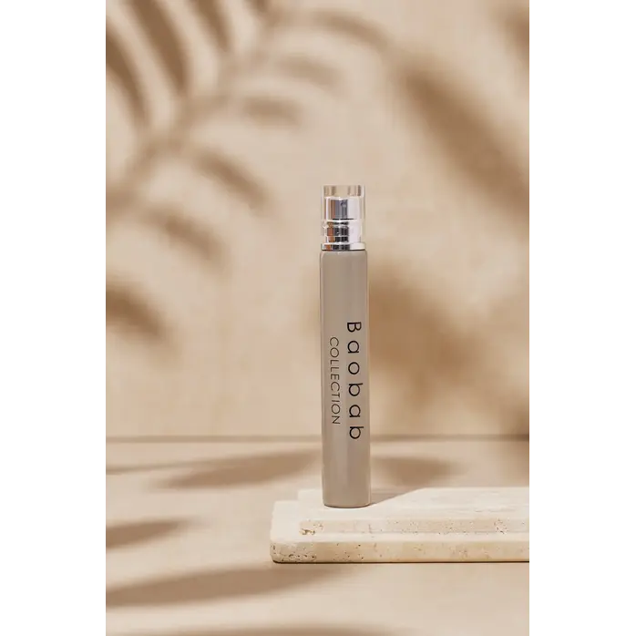 Baobab Interieurspray Woods Sherwood – Luxe Huisparfum met Rozemarijn, Cederhout & Vetiver – Frisse Houtgeur 44 ml Baobab Interieurspray Woods Sherwood – Luxe Huisparfum met Rozemarijn, Cederhout & Vetiver – Frisse Houtgeur 44 ml