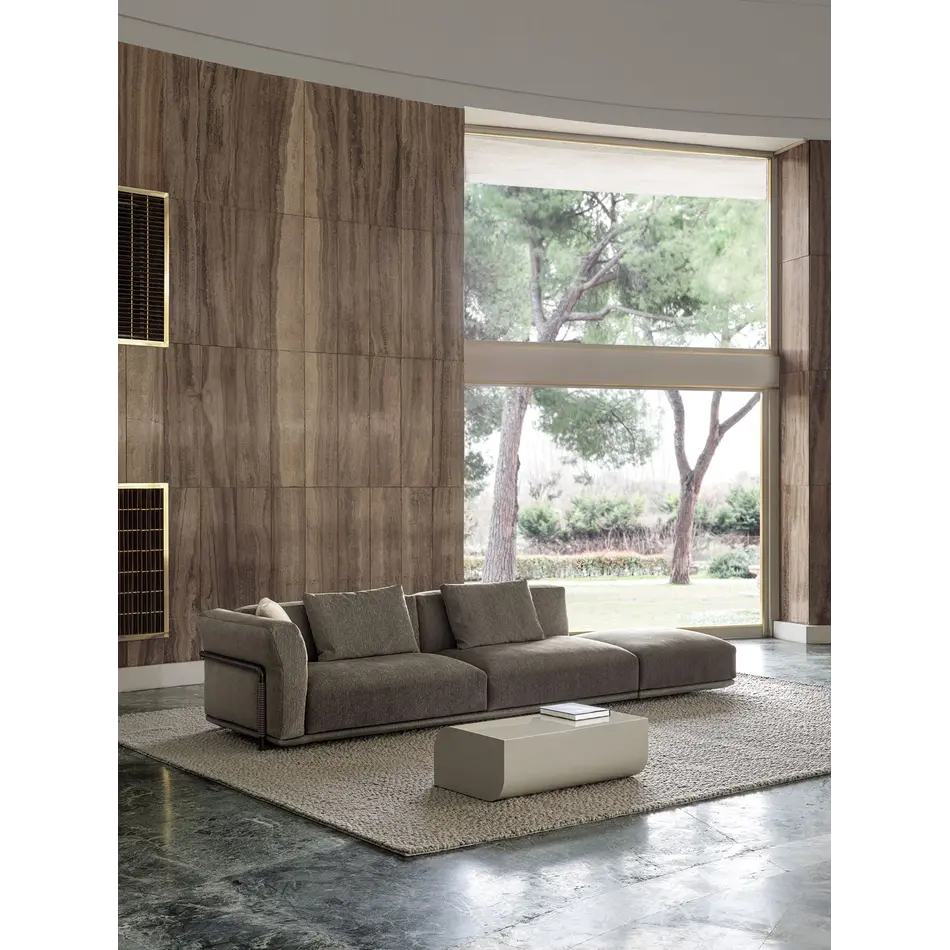 Frigerio Tom Side Tables - Design Tables in High Gloss Lacquer with Sculptural Shape