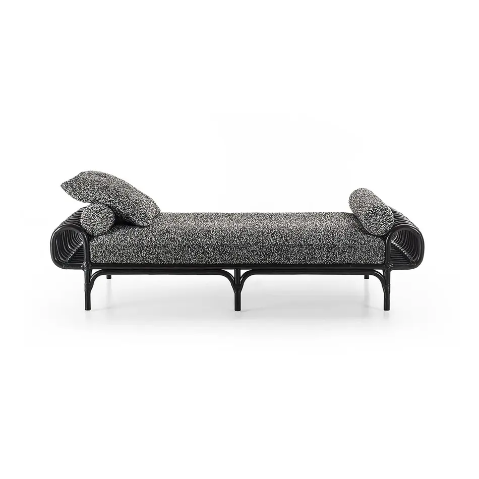 Frigerio Pan Daybed – Sculpturale Design Daybed in Gebogen Rietwerk