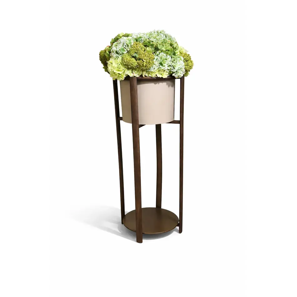 The Grand Interior SOHO Flower Stand