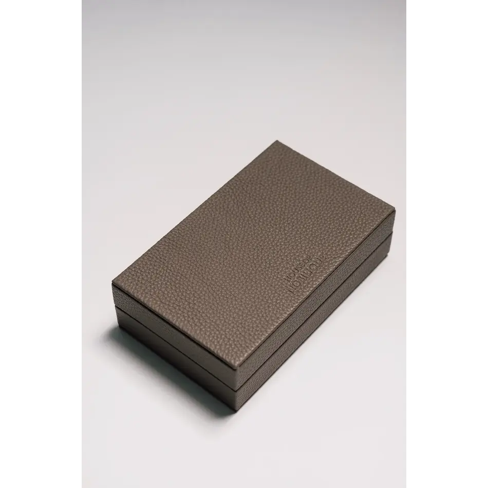 House of Nobilique Card Box Taupe – Luxe Lederen Speelkaarten Box met Dice & Yahtzee Notitieboek