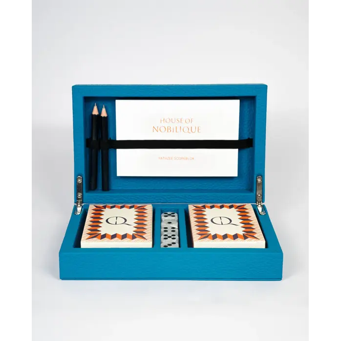 House of Nobilique Card Box Azure Blue – Luxe Lederen Speelkaarten Box met Dice & Yahtzee Notitieboek