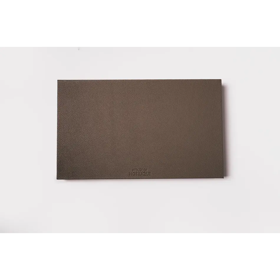 House of Nobilique Big Backgammon Taupe – Oversized Luxe Lederen Backgammon Table Book (48 x 58 cm)