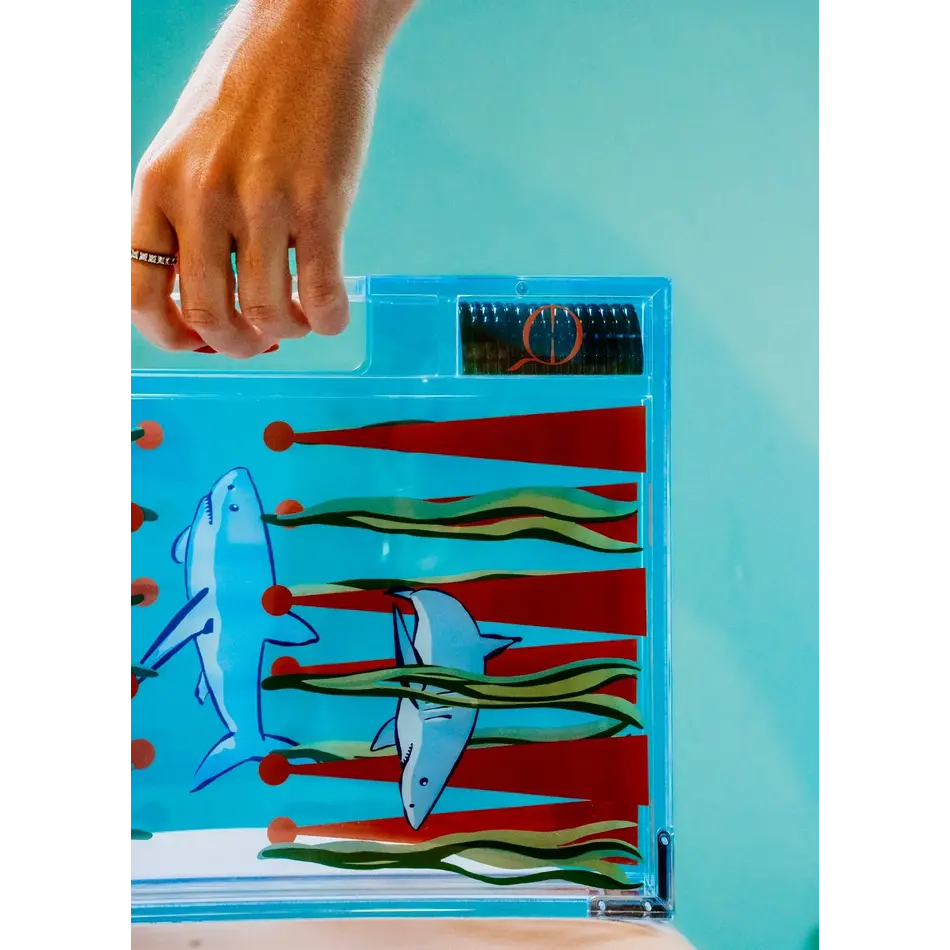 House of Nobilique Portable Backgammon Sharks – Luxe Draagbare Backgammon Set met Uniek Shark-Design (38,5 x 23,3 cm)