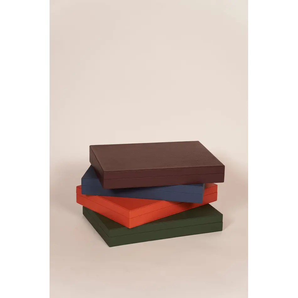 House of Nobilique Poker Set Orange - Deluxe Poker Set with 300 Professional Chips in Leather Case House of Nobilique Poker Set Orange - Deluxe Poker Set with 300 Professional Chips in Leather Case