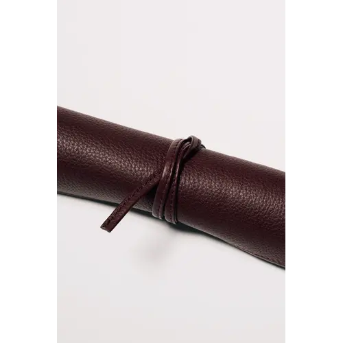 House of Nobilique Roll Up Ludo Burgundy - Deluxe Leather Mens Erger Je Niet Travel Set (44 x 39 cm)
