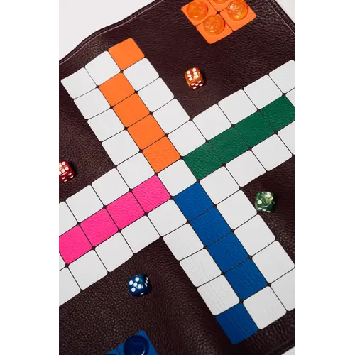 House of Nobilique Roll Up Ludo Burgundy - Deluxe Leather Mens Erger Je Niet Travel Set (44 x 39 cm)