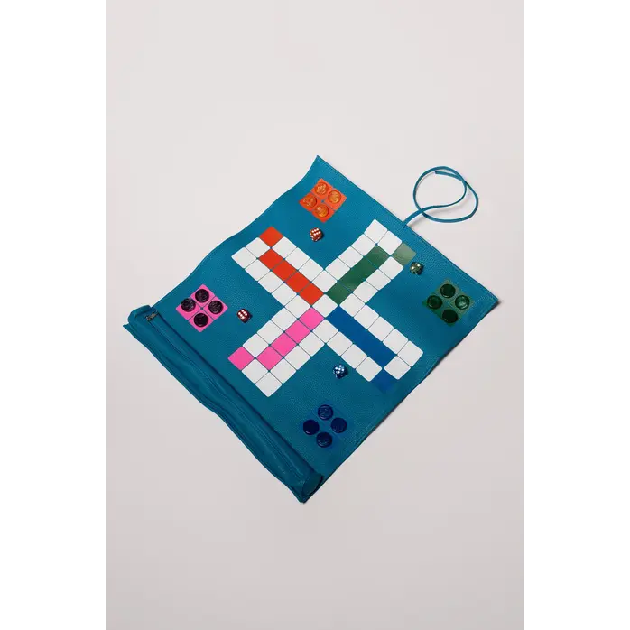 House of Nobilique Roll Up Ludo Azure Blue – Luxe Leren Mens Erger Je Niet Reisset (44 x 39 cm) House of Nobilique Roll Up Ludo Azure Blue – Luxe Leren Mens Erger Je Niet Reisset (44 x 39 cm)