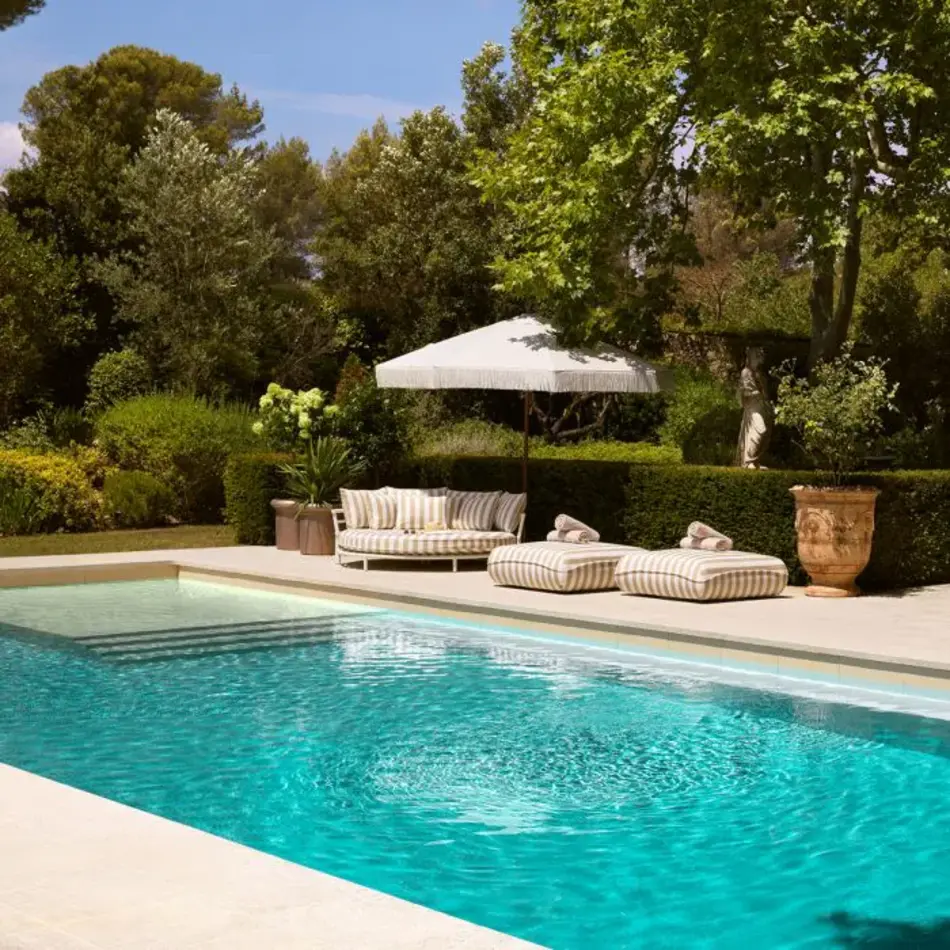 Eichholtz Laguno Round Outdoor Sofa – Matte White Finish | Florent Beige