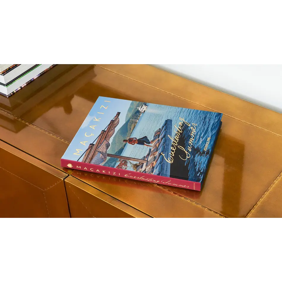Assouline Maçakizi: Everlasting Summer