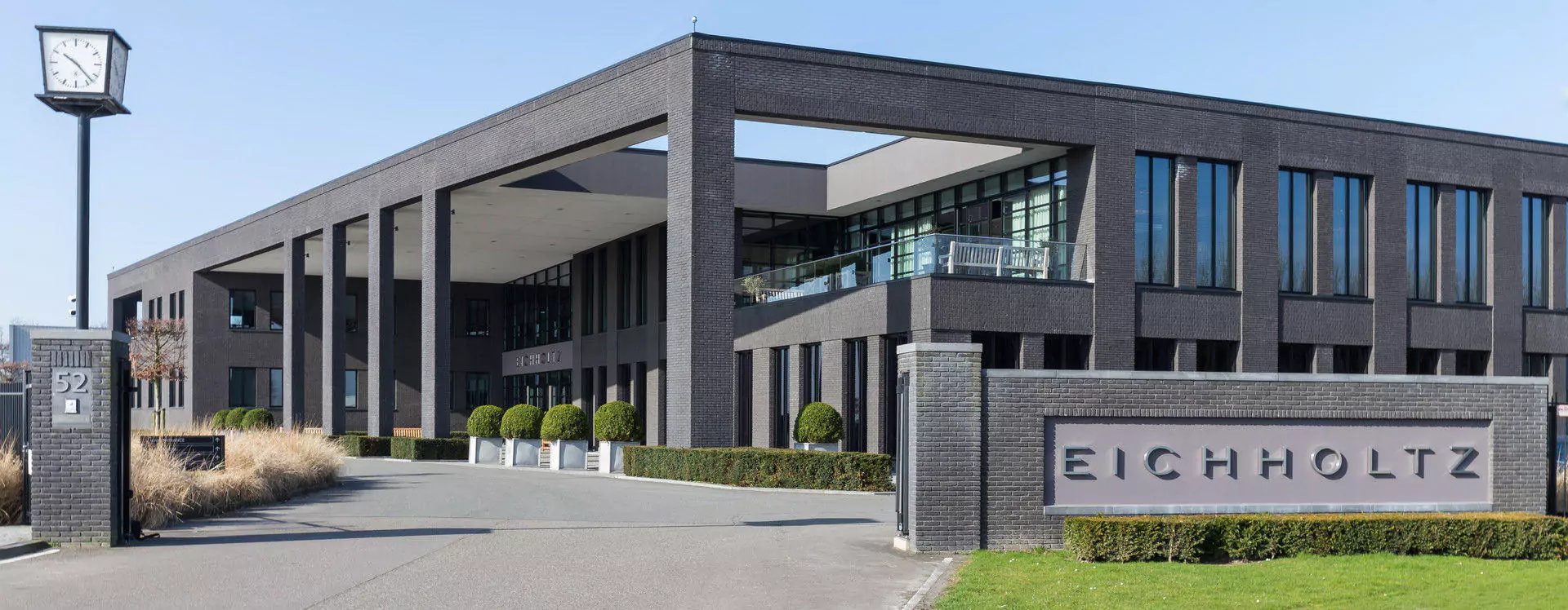 Eichholtz showroom met meer dan 50 inspiratiekamers en ruim 4000m2 showroom