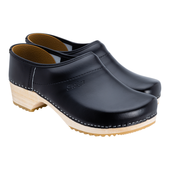 W-530.00 klompen Zwart