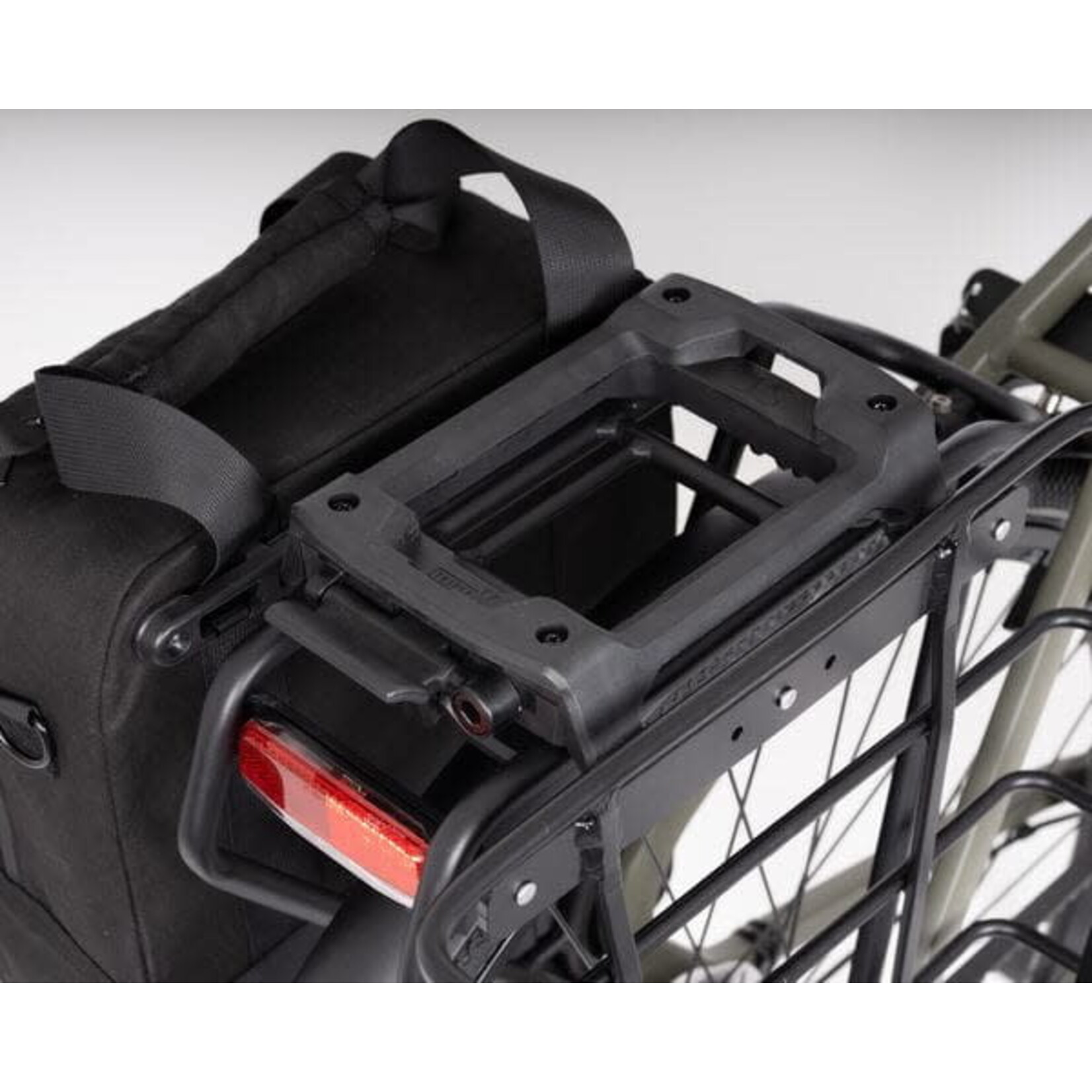 Atran Velo PREMIUM Triple-X Locking Interface For Triple-X 25 Litre Bag