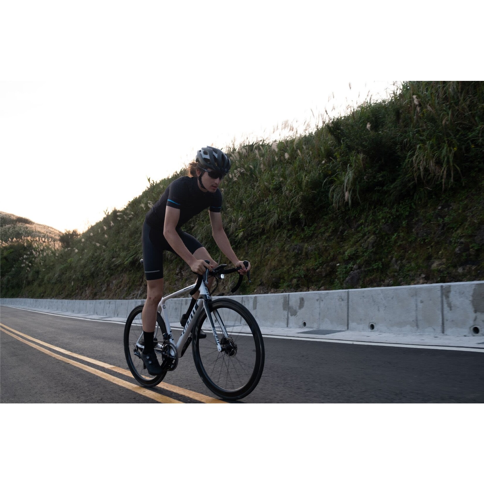 GIANT Recon HL 100 Front Light