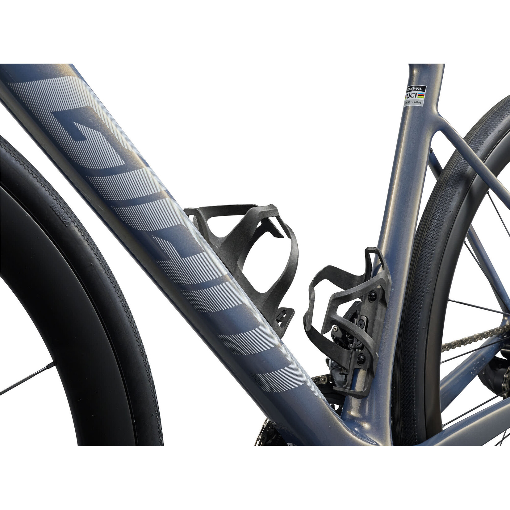 GIANT Defy Advanced Pro 1