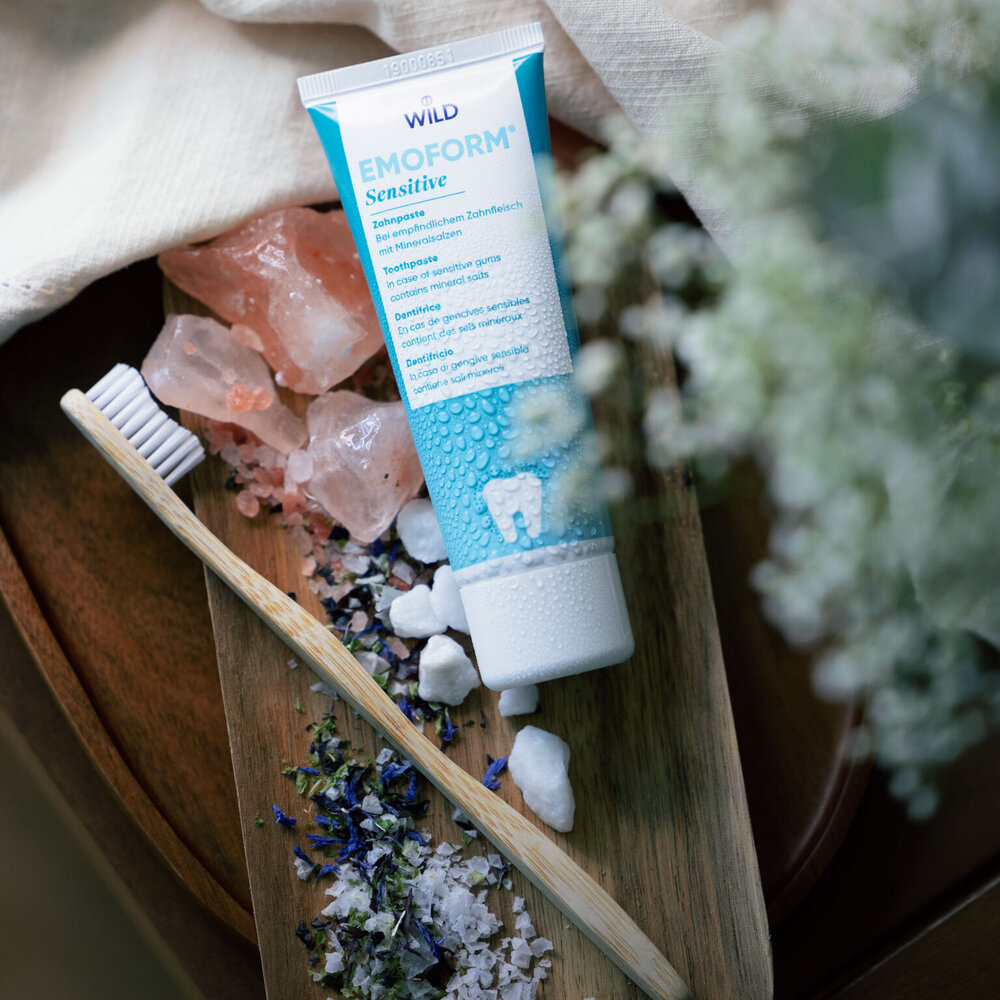 Dr. Wild Emoform Sensitive tandpasta – voor gevoelige tanden en tandhalzen Dr. Wild Emoform Sensitive tandpasta – voor gevoelige tanden en tandhalzen