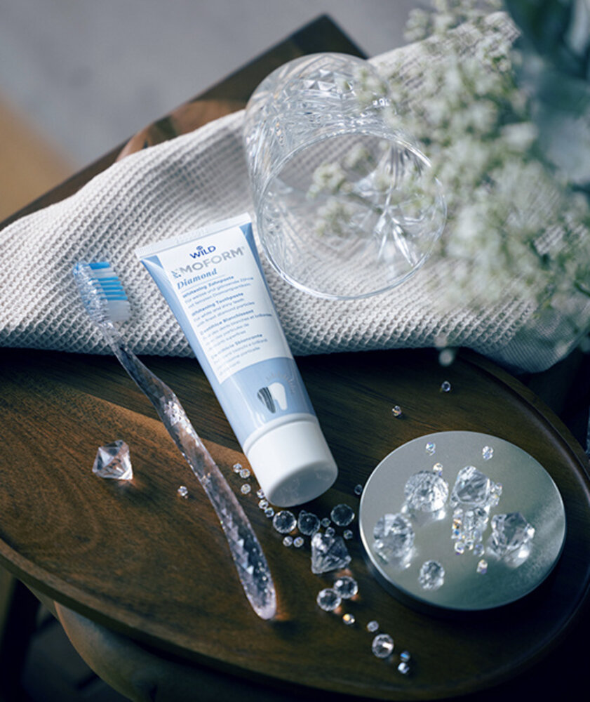 Dr. Wild Emoform Diamond tandpasta – Voor natuurlijk wittere tanden zonder schade Dr. Wild Emoform Diamond tandpasta – Voor natuurlijk wittere tanden zonder schade