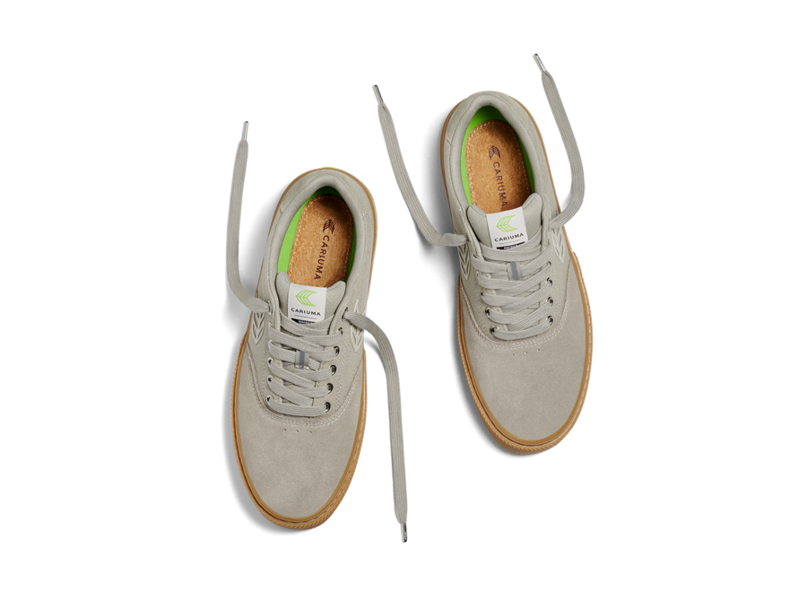 Cariuma Naioca Pro Gum Cloud Grey Suede