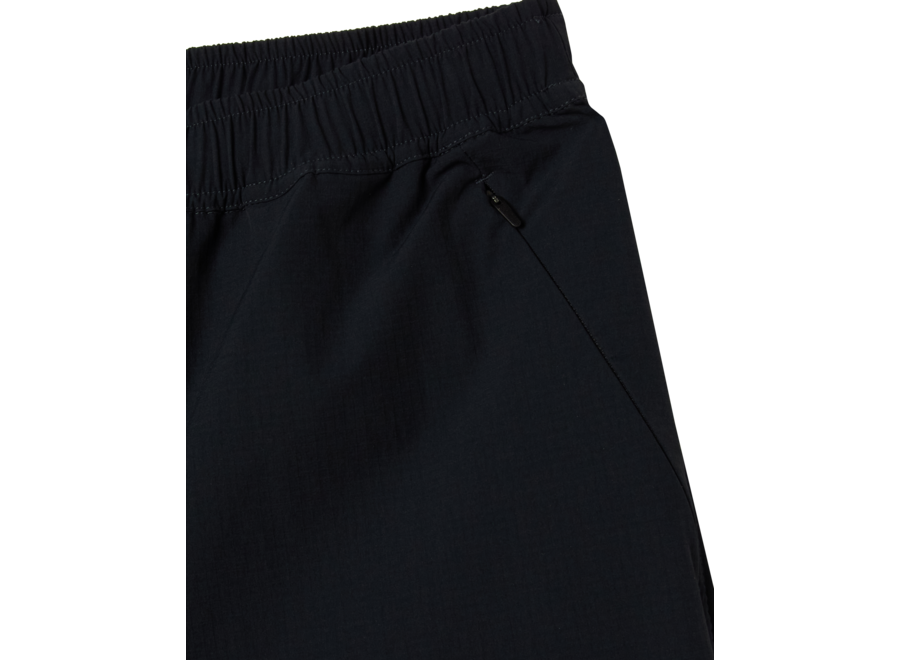 Obey Path Short Black