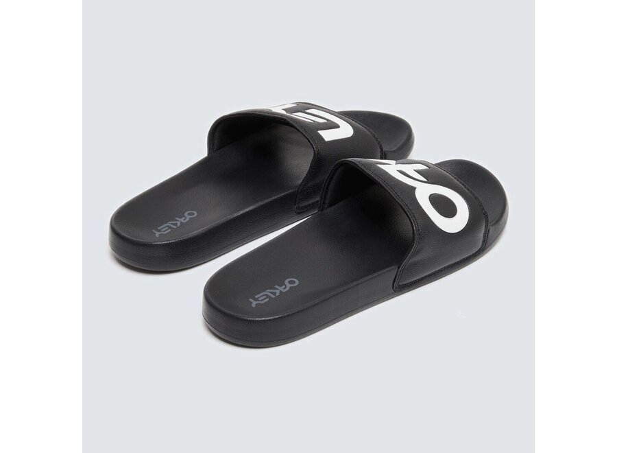 Oakley B1B Slide 2.0 Blackout