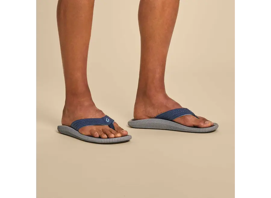 OluKai Ulele Heren Slipper Blue Depth/Charcoal