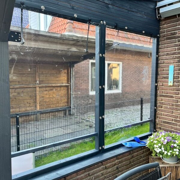 Verandazeil op maat | Raam