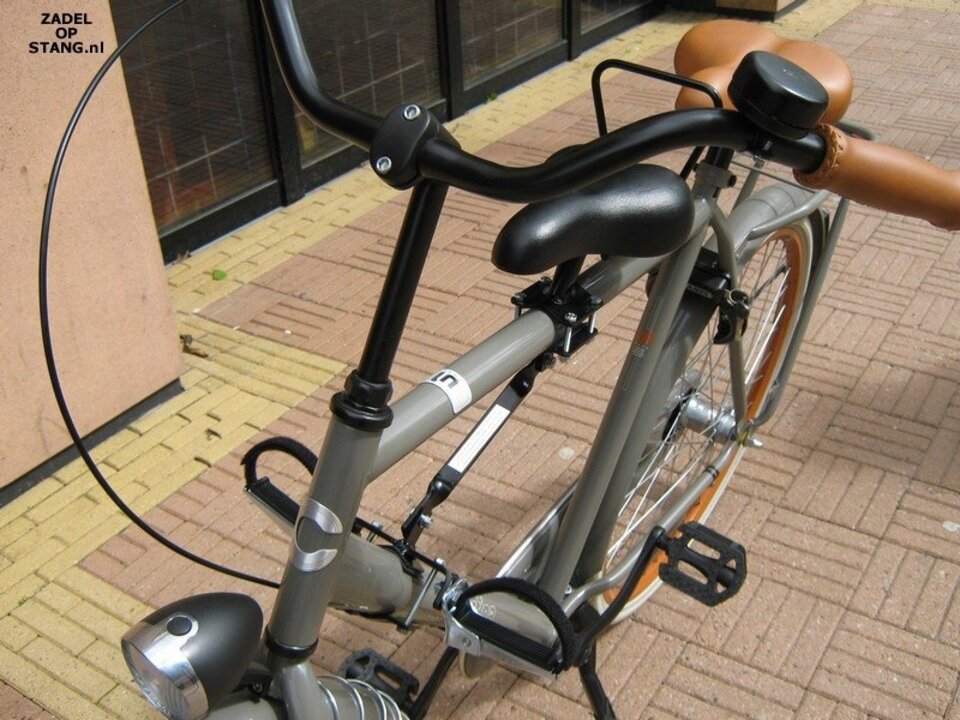 Zadel Op Stang Model 2 Voor Herenfiets Met Dubbele Stang