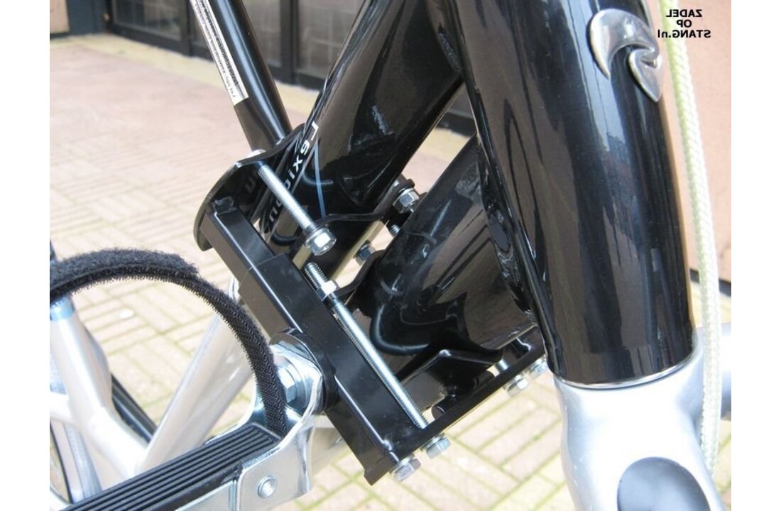 Zadel Op Stang Model 3 Voor Damesfiets Dubbele (oversized) Stang