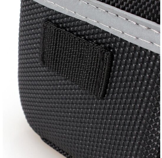 Voltano Zadeltas - Zwart - Waterdicht - 2 liter