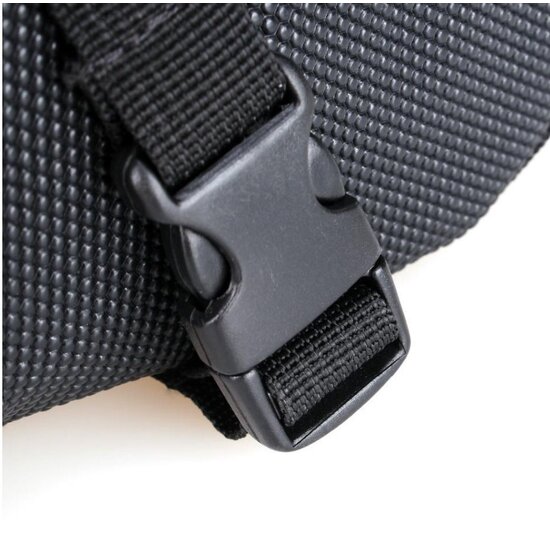 Voltano Zadeltas - Zwart - Waterdicht - 2 liter