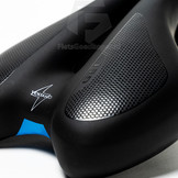 Voltano Anatomic Fietszadel – Zwart / Blauw - Uitsparing