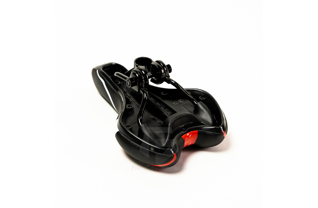 Voltano Sport Fietszadel – Zwart / Rood - Gel - Trekking Zadel