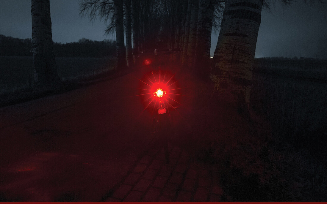 Axa Spark Achterlicht - Incl. Batterijen - 50-80MM