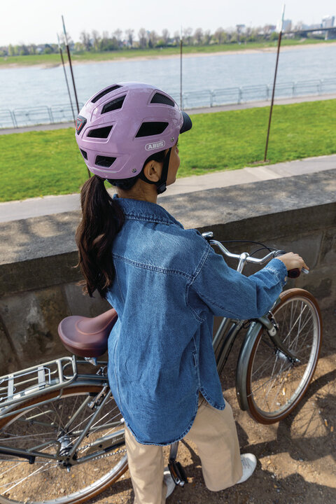 Abus Fietshelm Hyban 2.0 - Mellow Mauve