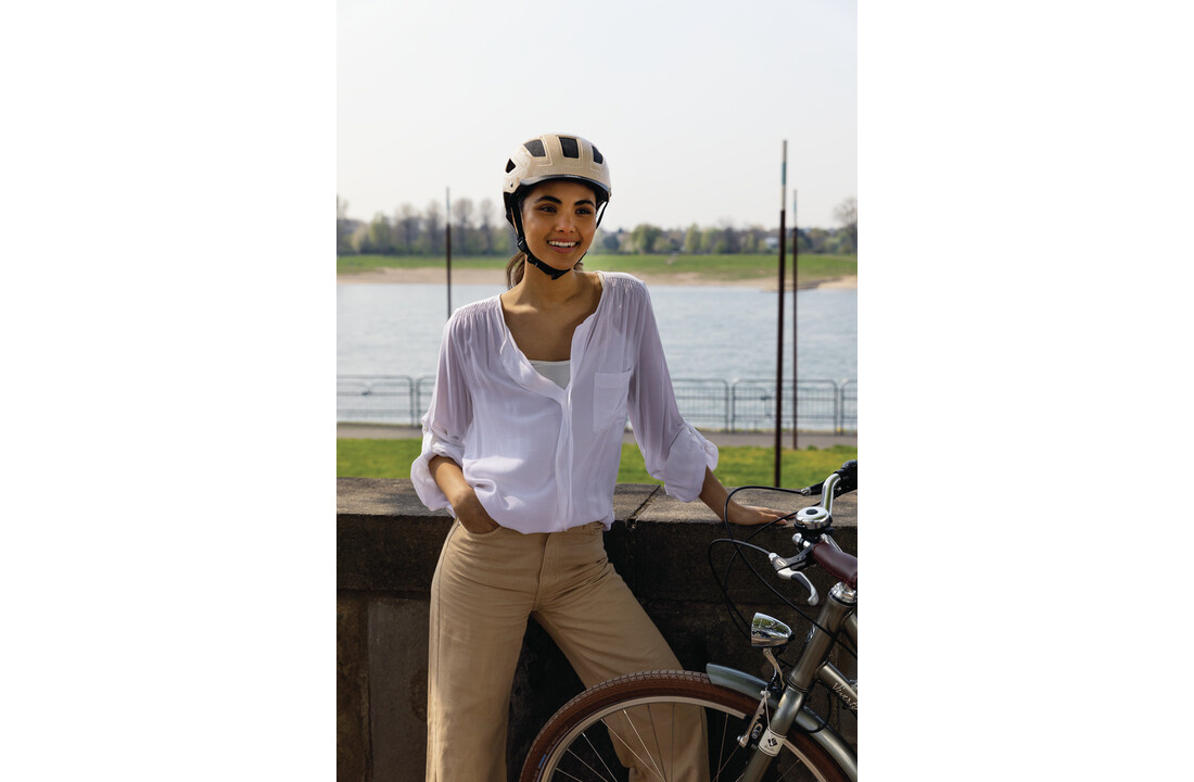 Abus Fietshelm Hyban 2.0 - Cannoli Cream