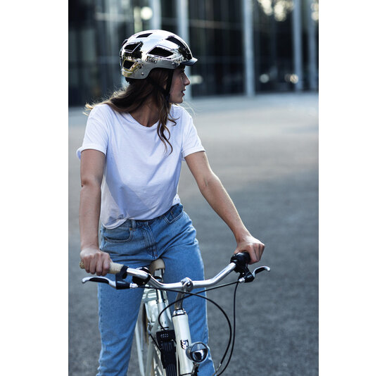 Abus Fietshelm Hyban 2.0 - Chrome Silver